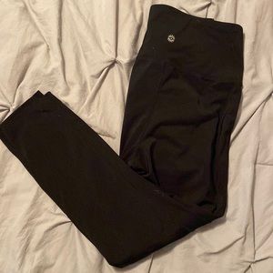 Large black stretchy leggings